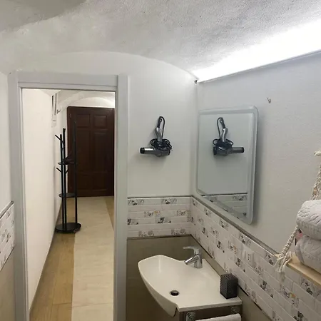 La Casa Dei Nuovi Mondagli * Saluzzo